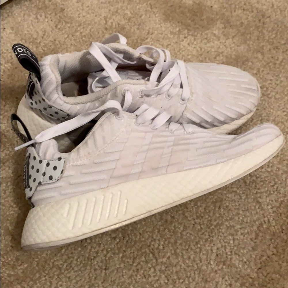 Adidas shoes. Adidas NMD R2